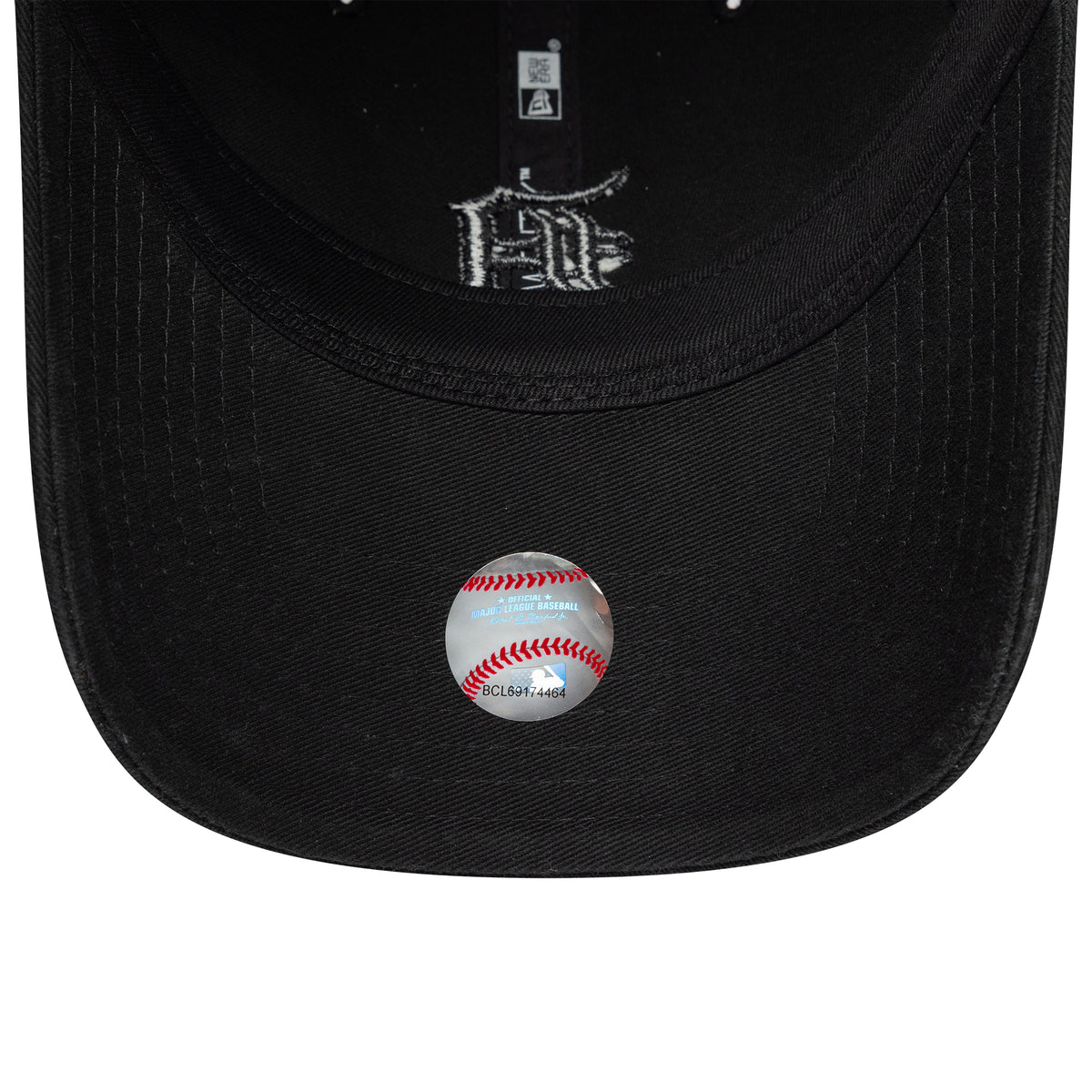 Casquette 9TWENTY MLB Washed Midi Logo Detroit Tigers noir sur noir NEW ERA