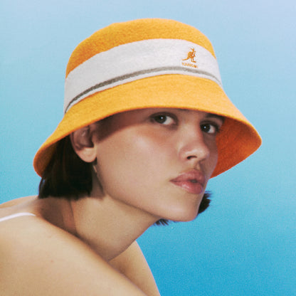 Chapeau Bob à Rayure Bermuda orange vif KANGOL