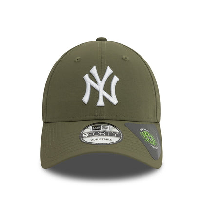 Casquette 9FORTY MLB Recycled New York Yankees olive-blanc NEW ERA