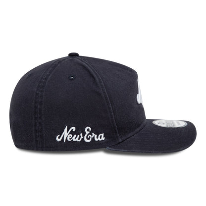 Casquette en Coton Délavé Golfer NE Pre-Curved Unstructured bleu marine-blanc NEW ERA