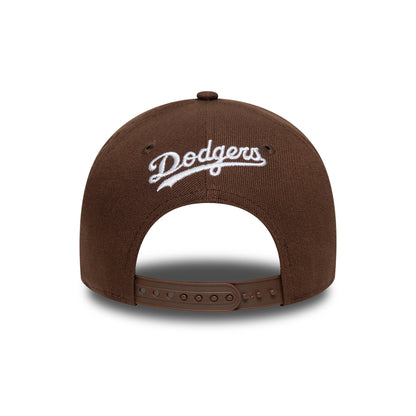 Casquette Snapback A-Frame 9FORTY MLB Outline Script L.A. Dodgers chocolat NEW ERA