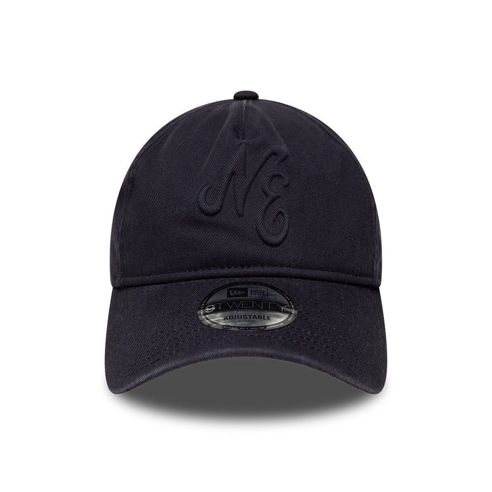 Casquette A-Frame 9TWENTY NE Embossed bleu marine sur bleu marine NEW ERA