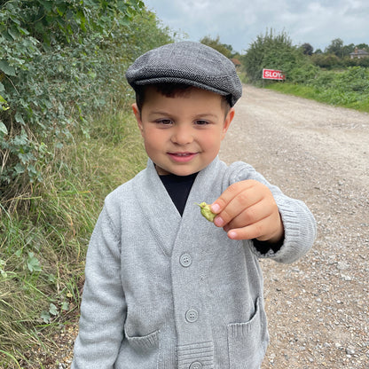 Casquette Plate Enfant à Chevrons gris JAXON & JAMES