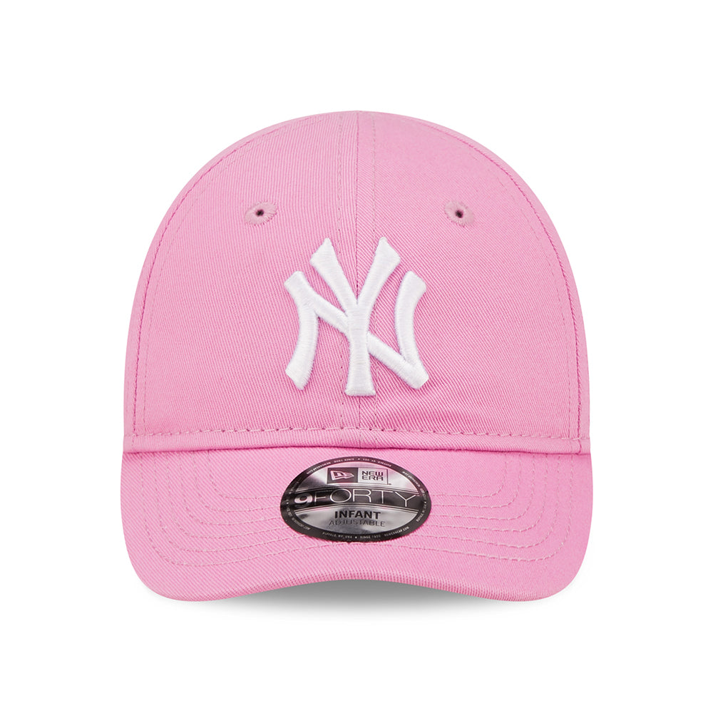 Casquette Bébé 9FORTY MLB League Essential New York Yankees rose-blanc NEW ERA