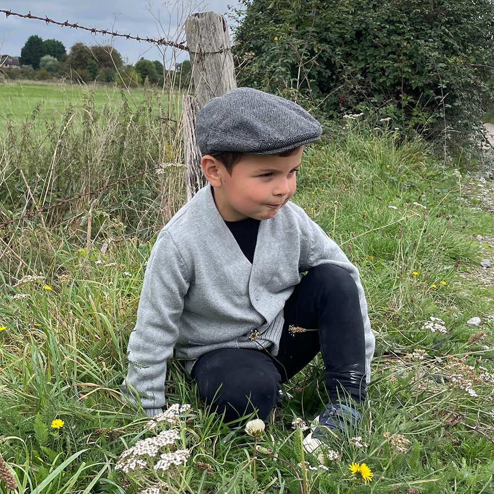 Casquette Plate Enfant à Chevrons gris JAXON & JAMES - VENTE EN GROS