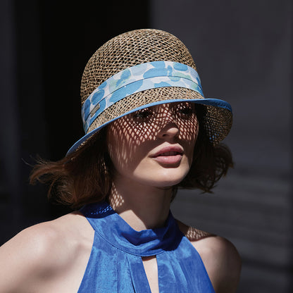 Chapeau Cloche en Jonc de Mer II naturel-bleu SEEBERGER