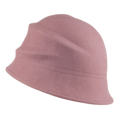 Chapeau Cloche Alexandrite rose pâle BETMAR