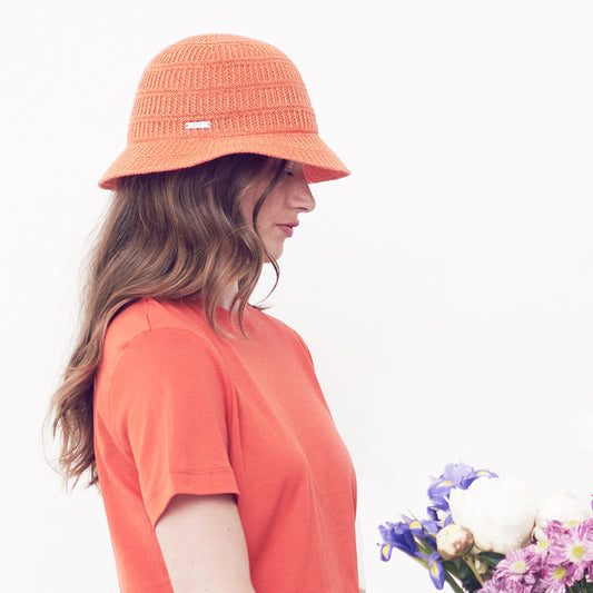 Chapeau Bob en Lin Mélangé Tricoté orange SEEBERGER