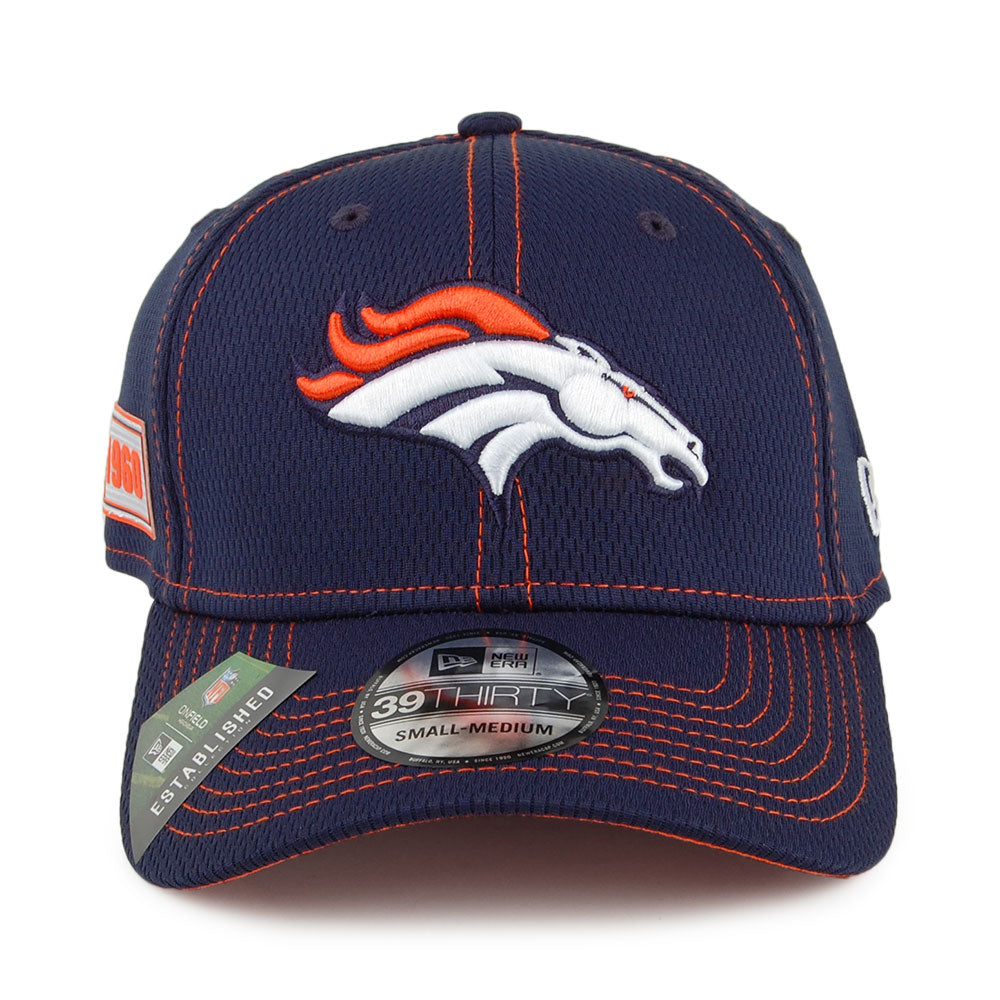 Casquette 39THIRTY NFL Onfield Road Denver Broncos bleu marine NEW ERA