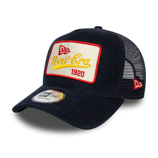 Casquette Trucker en Velours Côtelé Fabric Patch bleu marine NEW ERA