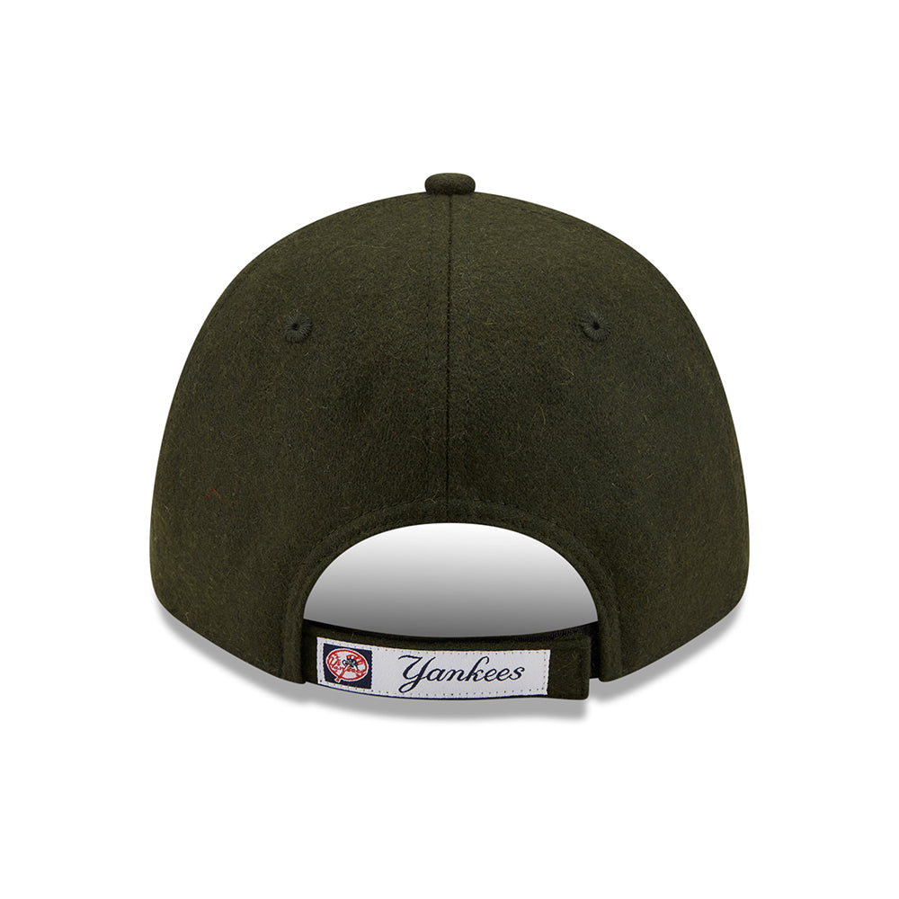 Casquette 9FORTY MLB Winterized The League New York Yankees olive NEW ERA
