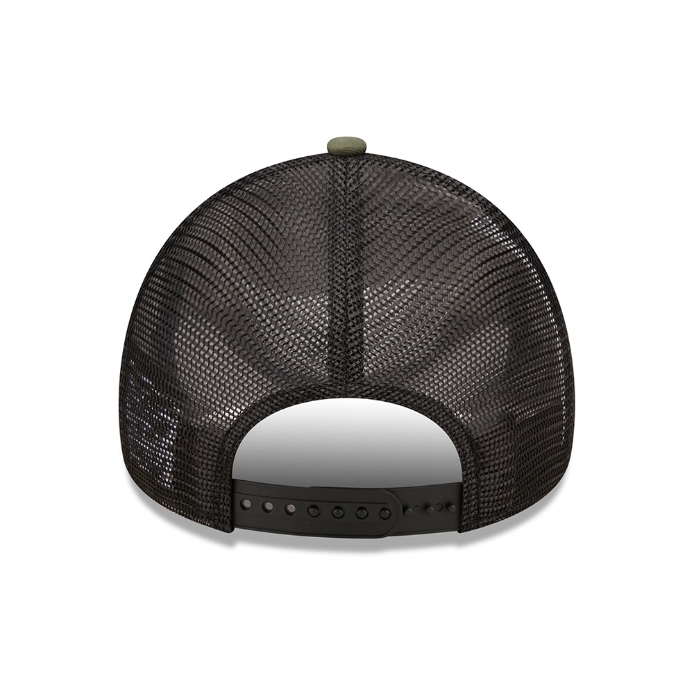 Casquette Trucker Location Icon A-Frame Waikiki Beach olive-blanc NEW ERA