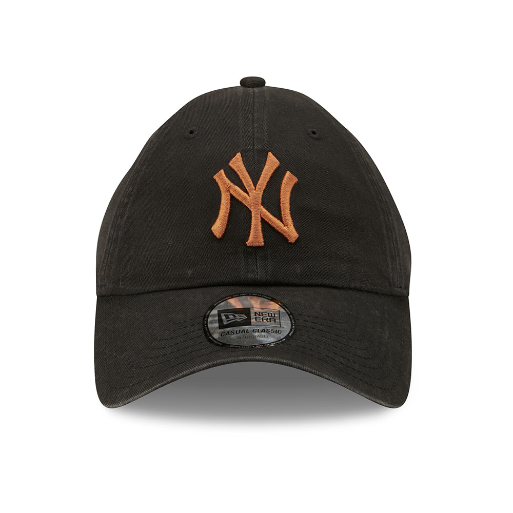 Casquette 9TWENTY Essential Casual Classic New York Yankees noir-toffee NEW ERA