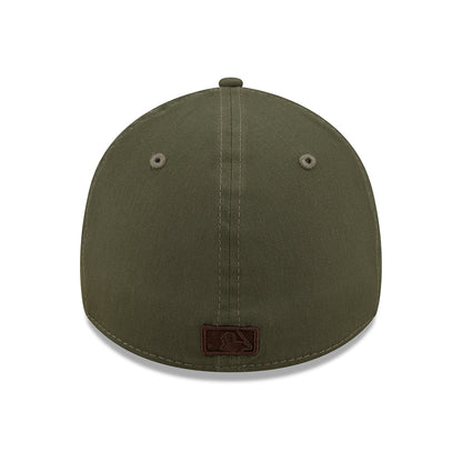 Casquette 39THIRTY MLB League Essential New York Yankees olive-marron NEW ERA