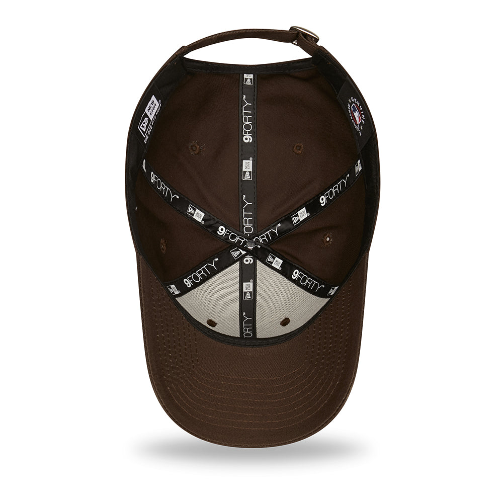 Casquette 9FORTY MLB League Essential New York Yankees marron-pierre NEW ERA