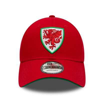Casquette 9FORTY Core Fédération de Football de Galles écarlate-vert NEW ERA
