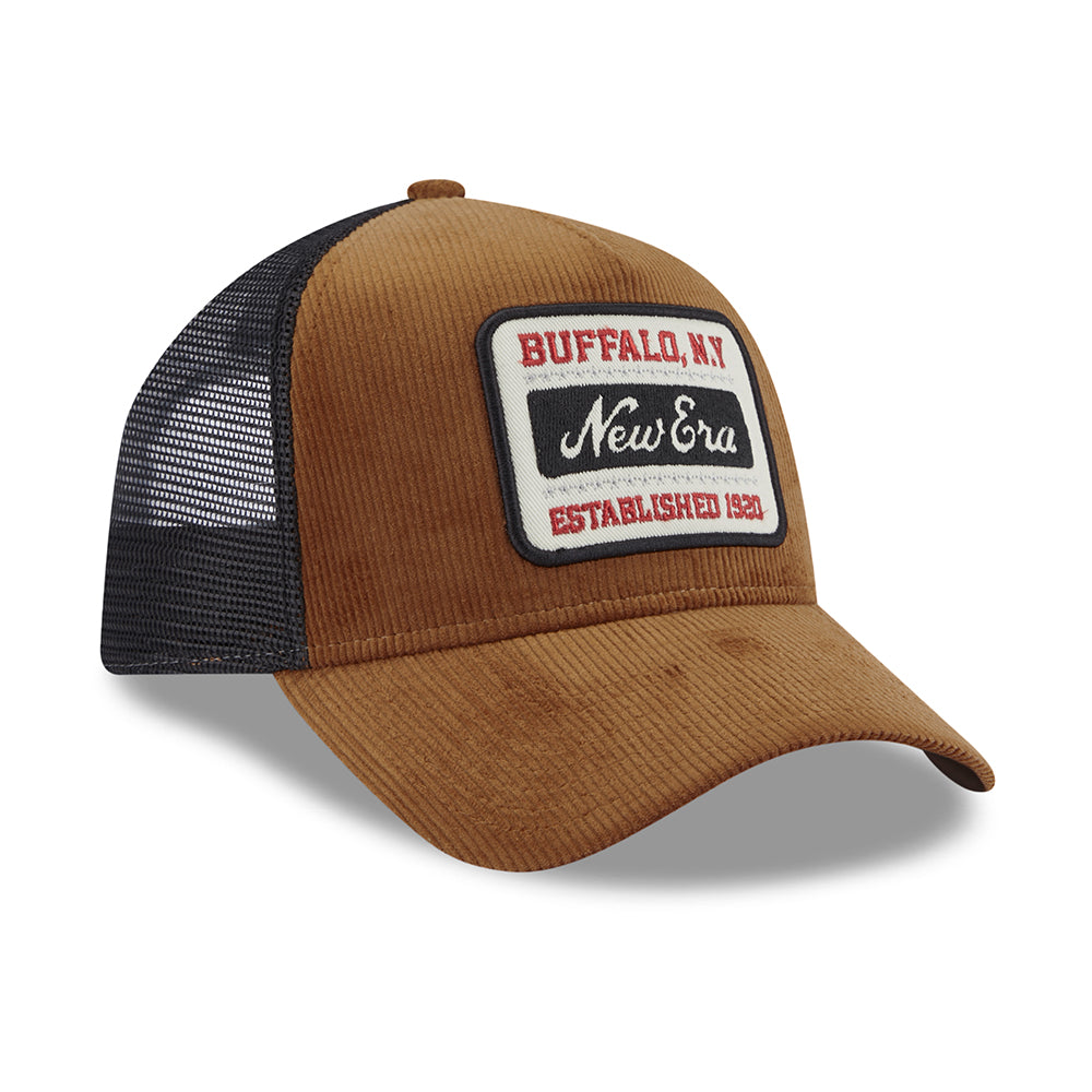 Casquette Trucker A-Frame en Velours Côtelé toffee-noir NEW ERA
