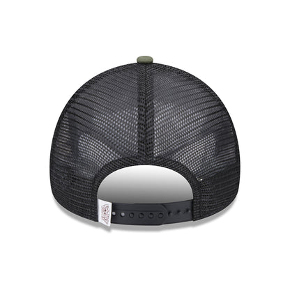 Casquette Trucker A-Frame Looney Tunes Sylvestre et Titi olive-noir NEW ERA