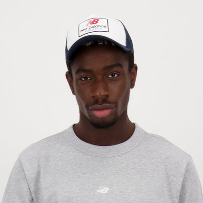 Casquette Trucker Lifestyle Athletics Graphic blanc-bleu marine NEW BALANCE