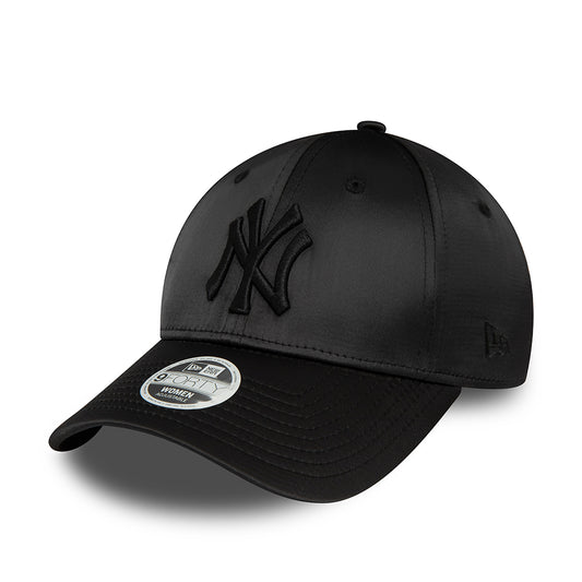 Casquette Femme 9FORTY MLB Satin New York Yankees noir sur noir NEW ERA 2024