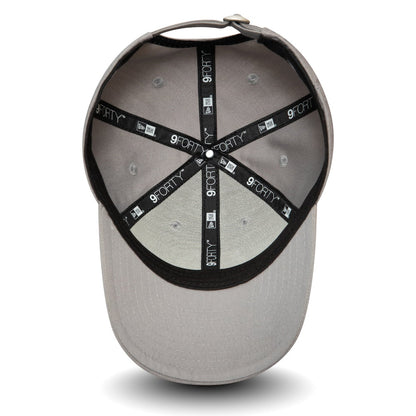 Casquette Enfant 9FORTY Disney Reine Des Neiges Logo Olaf gris NEW ERA