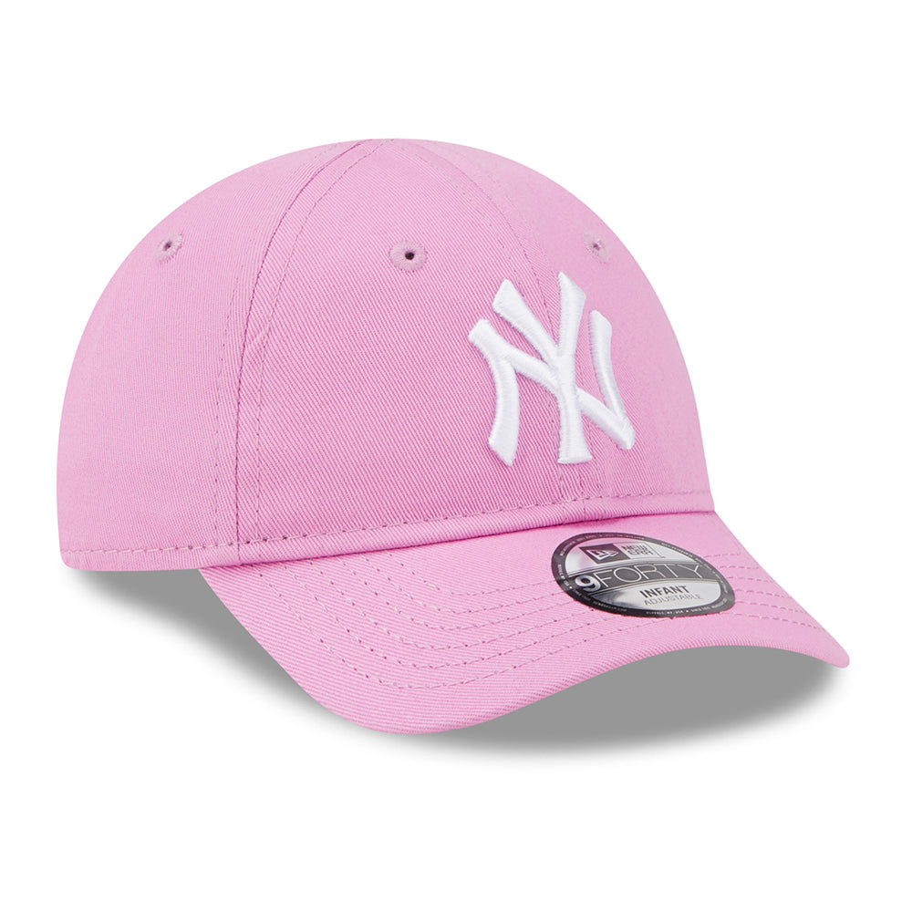 Casquette Bébé 9FORTY MLB League Essential New York Yankees rose-blanc NEW ERA