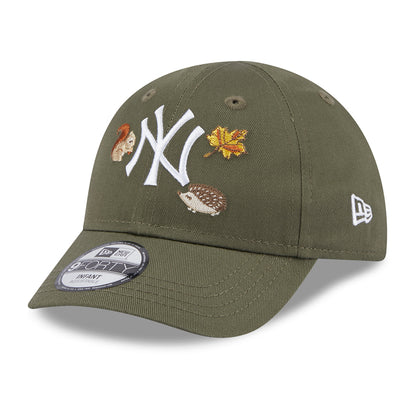 Casquette Bébé 9FORTY MLB Outdoor New York Yankees olive-blanc NEW ERA